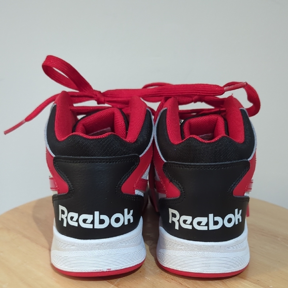 Reebok Youth Basketball Sneakers BB4500 - Picture 3 of 5